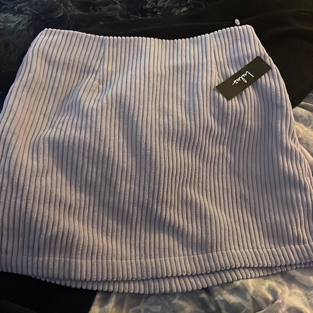 Lululemon’s purple skirt